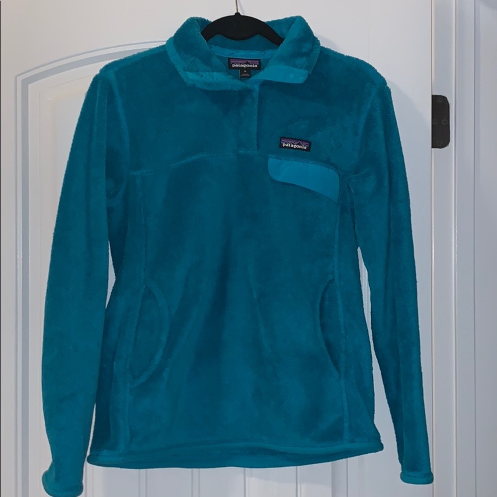LIKE NEW Patagonia fleece quarter zip sweatshirt
